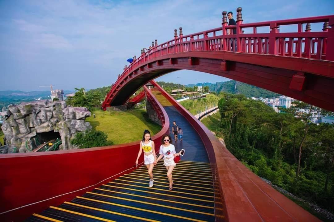 Aroma Ha Long Hotel Exterior photo